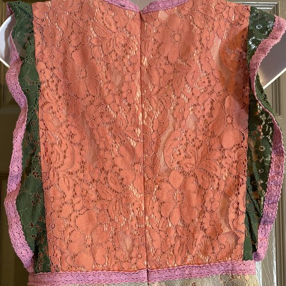 Sugar Lips Color block Lace Peplum Top - Picture 6 of 11